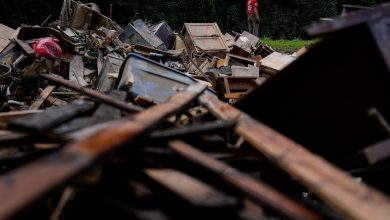 Former coal town comes together in face of Kentucky floods