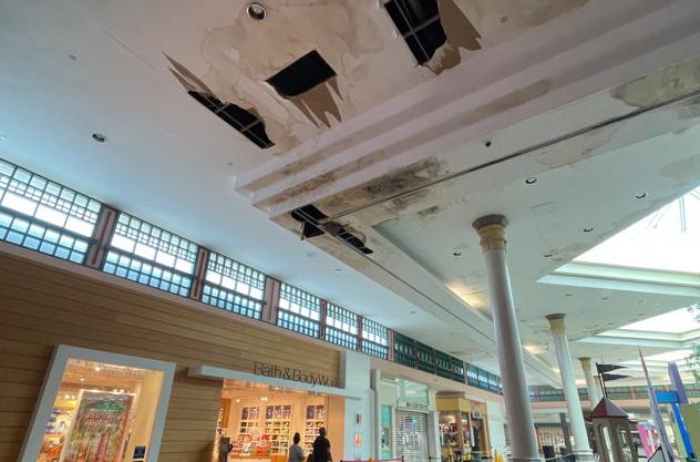 Declining structure stuns Jacksonville mall shoppers