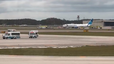 RSW Airport closed due to flat tire on plane