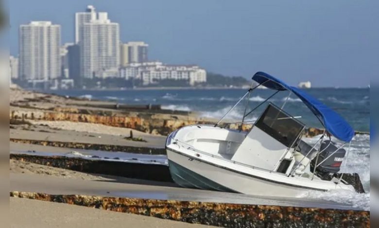 Group of migrants taken into custody after landing in Palm Beach County